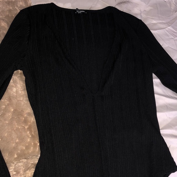 Deep V bodysuit - Picture 2 of 3